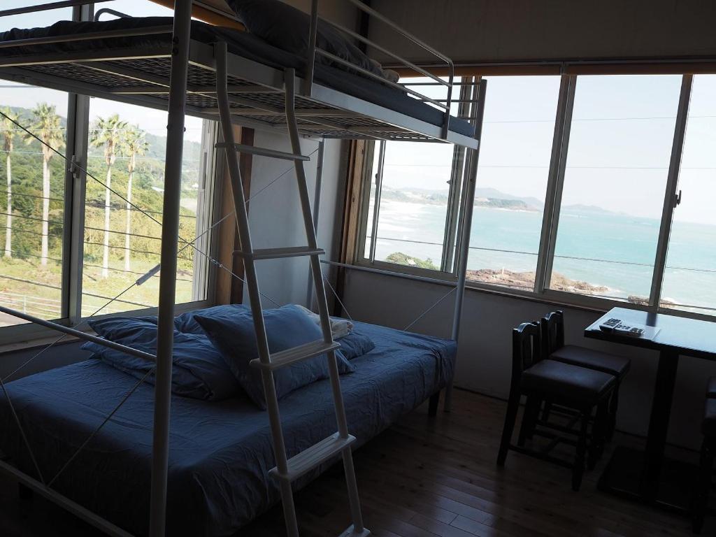 Guesthouse ＆ Beach Cafe Fuego Hyuga Eksteriør billede